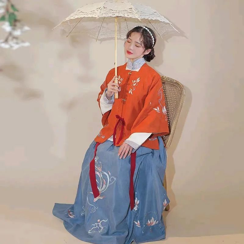 宽袍大袖才叫汉服？你需要补补知识啦~