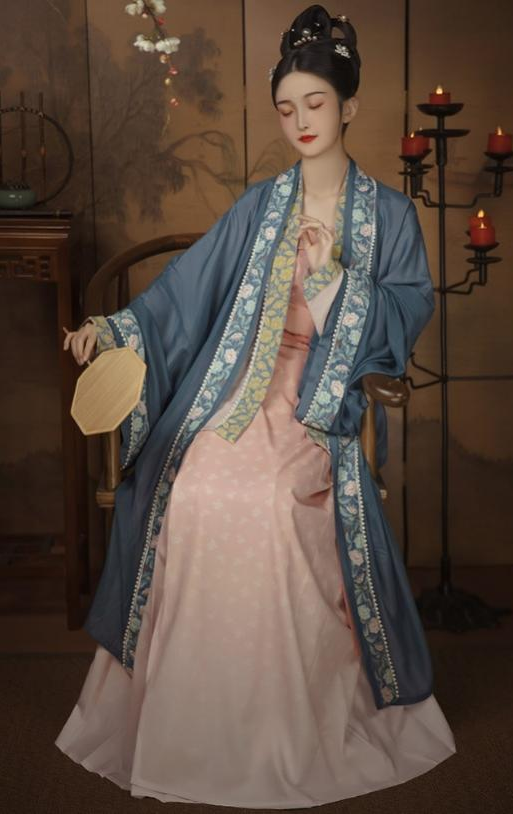 自古红蓝出cp：粉蓝汉服怎么搭