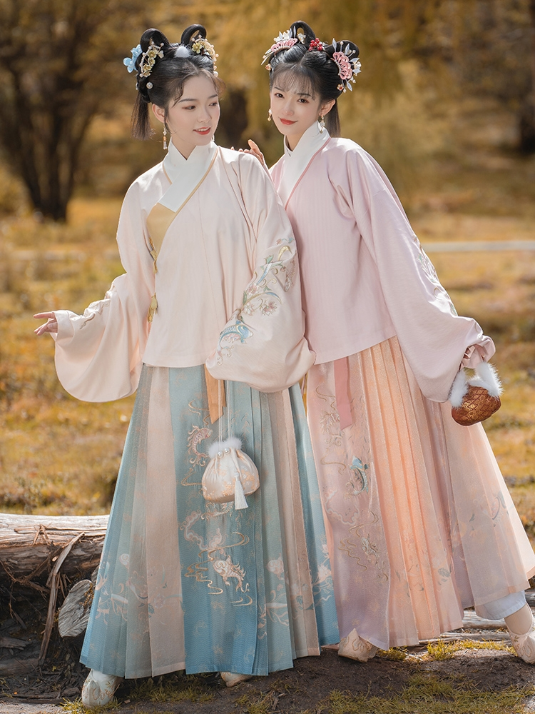 自古红蓝出cp：粉蓝汉服怎么搭