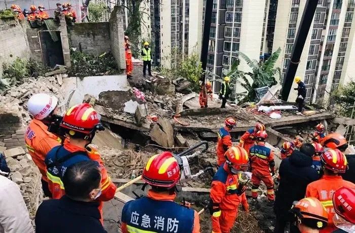 来了!新闻早班车 来了!新闻早班车
