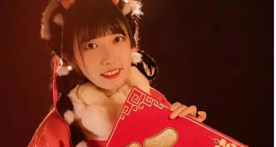 穿汉服迎虎年||年初十，十全十美万事顺