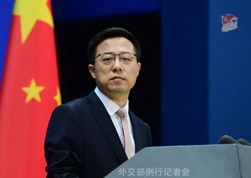 来了！新闻早班车