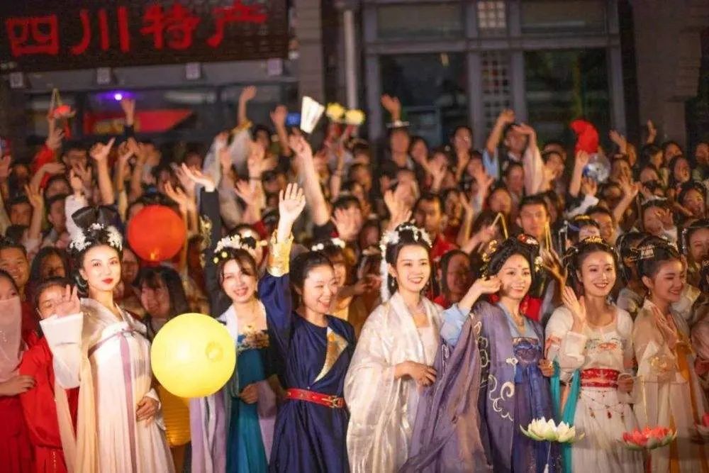 转载文章|如何理解汉服复兴？执大象,天下往！汉服“道、义、功用”浅说