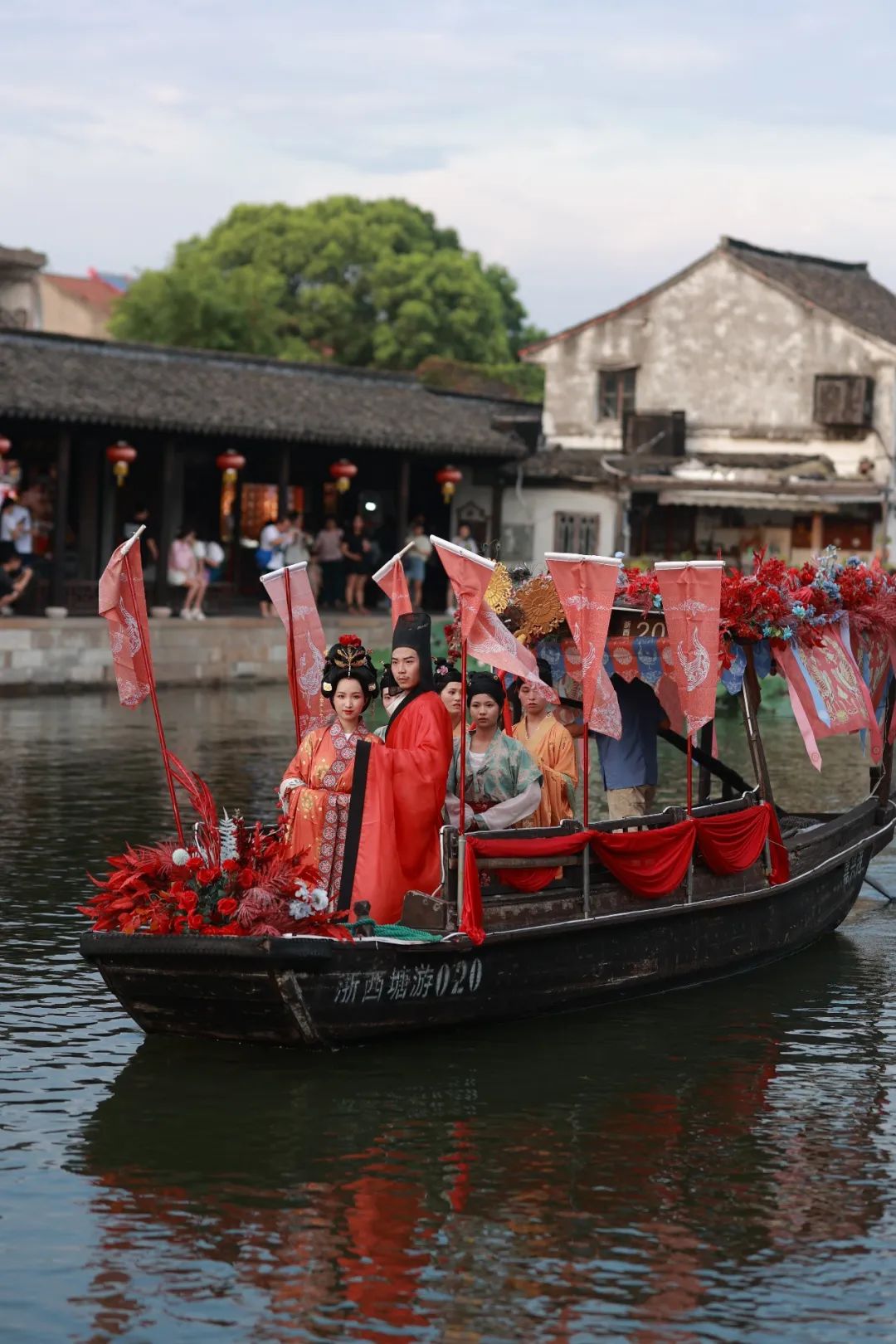 【爱在七夕】一场水乡婚礼在西塘浪漫开启！