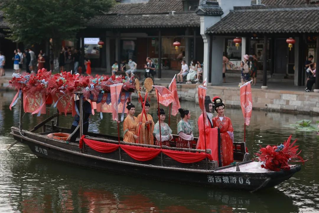 【爱在七夕】一场水乡婚礼在西塘浪漫开启! 【爱在七夕】一场水乡婚礼在西塘浪漫开启!