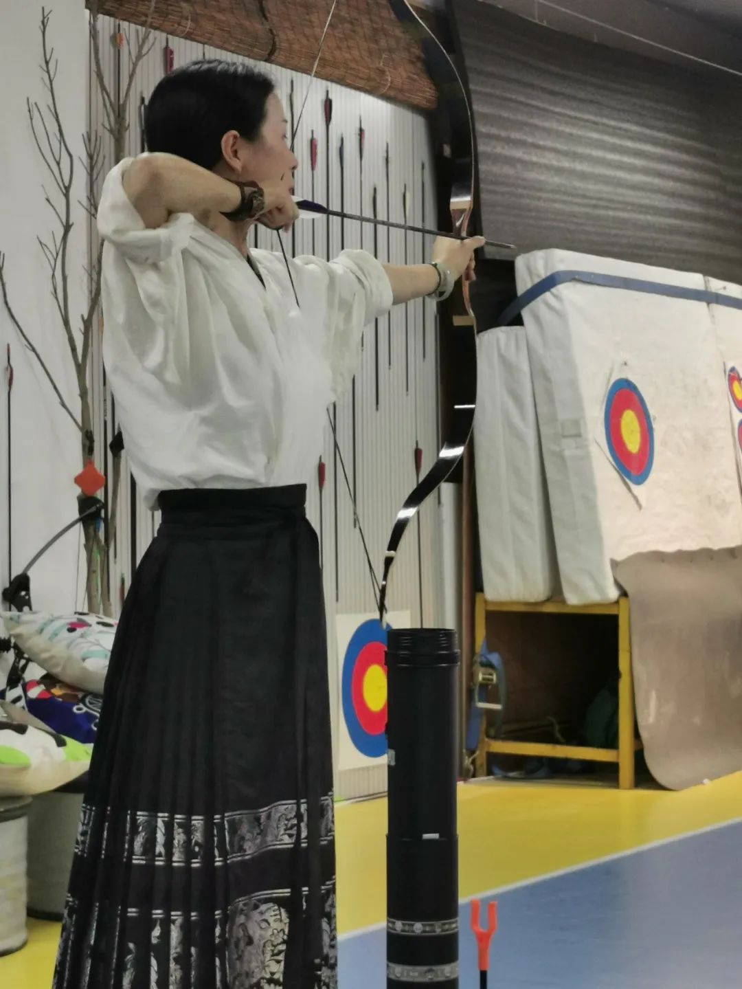马面裙出海丨披我汉衫,着我华裳,与子偕行 马面裙出海丨披我汉衫,着我华裳,与子偕行