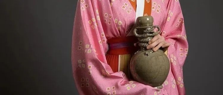 汉裁|浅谈纱向对汉服外观形态的影响