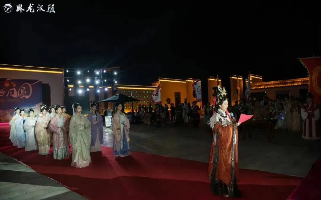 各地中秋汉服活动盘点！沉浸式体验中国传统文化盛宴！