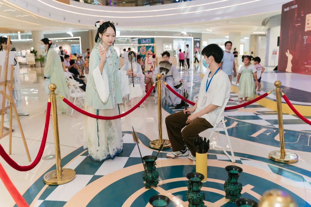 活动报导|回顾中秋节合景·悠方(广州知识城)汉服文化宣传活动 活动报导|回顾中秋节合景·悠方(广州知识城)汉服文化宣传活动