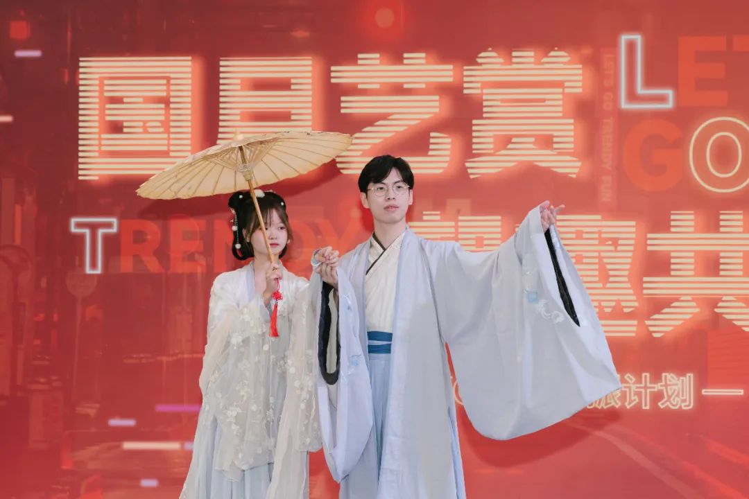活动报导｜回顾中秋节合景·悠方（广州知识城）汉服文化宣传活动