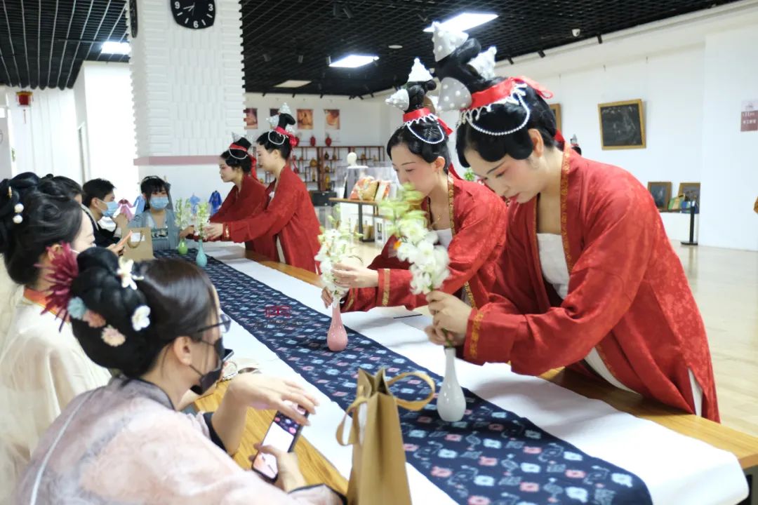 唱响千年《歌乐图卷》：宋风复原茶会终于公演了！