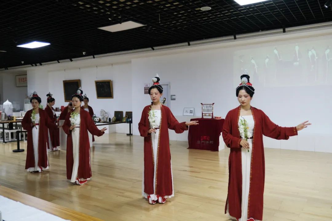 唱响千年《歌乐图卷》：宋风复原茶会终于公演了！