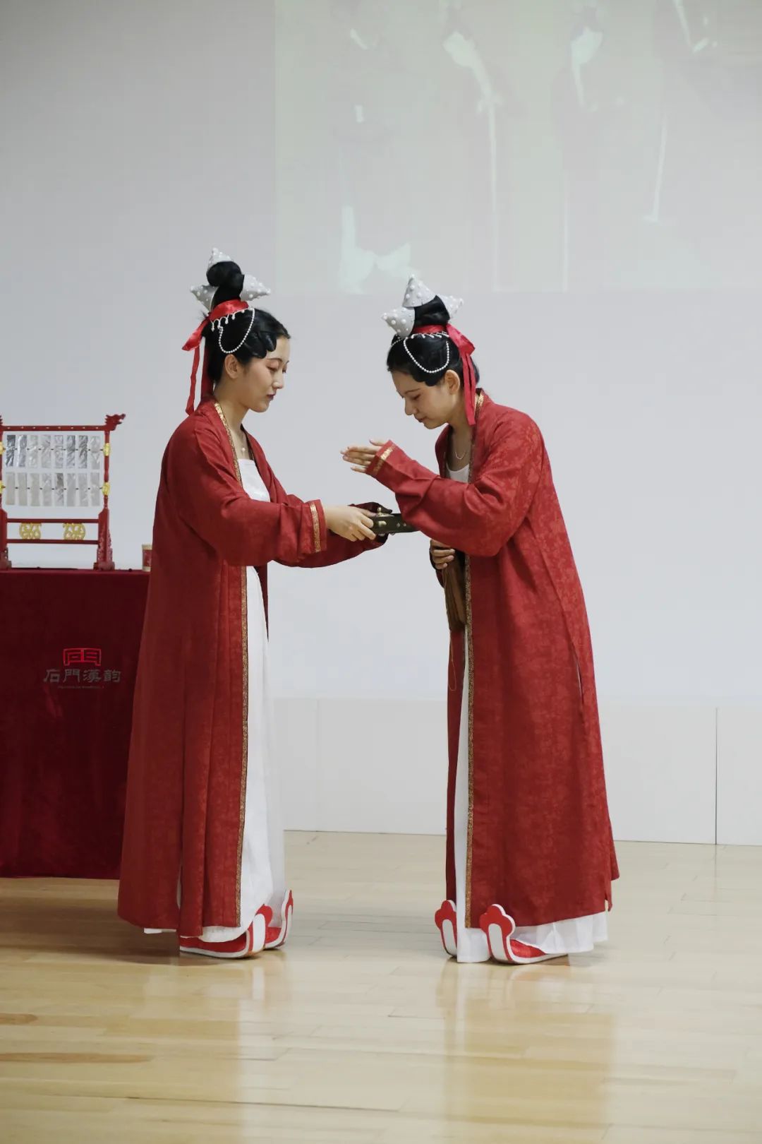 唱响千年《歌乐图卷》：宋风复原茶会终于公演了！