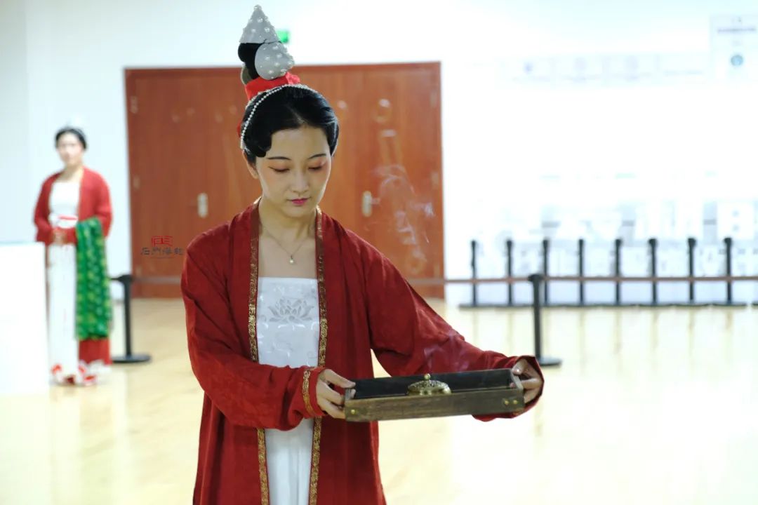 唱响千年《歌乐图卷》：宋风复原茶会终于公演了！
