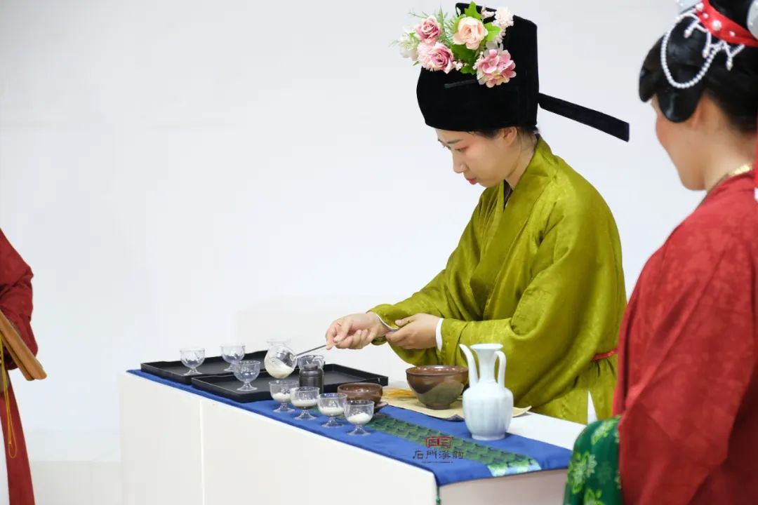 唱响千年《歌乐图卷》：宋风复原茶会终于公演了！