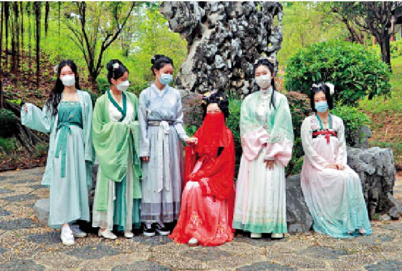 汉服盛典 | 海内外同袍穿汉服迎国庆