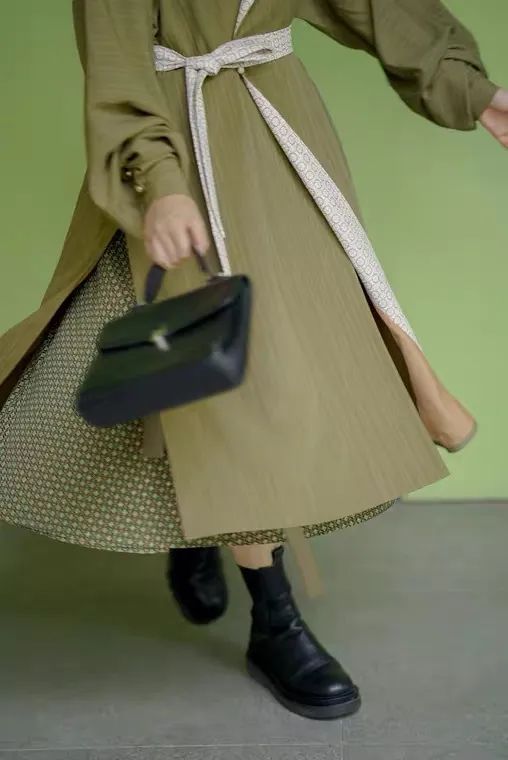走，把汉服穿出街！