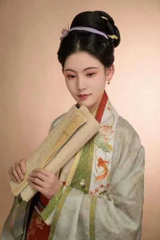 大讲坛第四期|衣冠之殇:剃发易服与汉服的消亡 大讲坛第四期|衣冠之殇:剃发易服与汉服的消亡