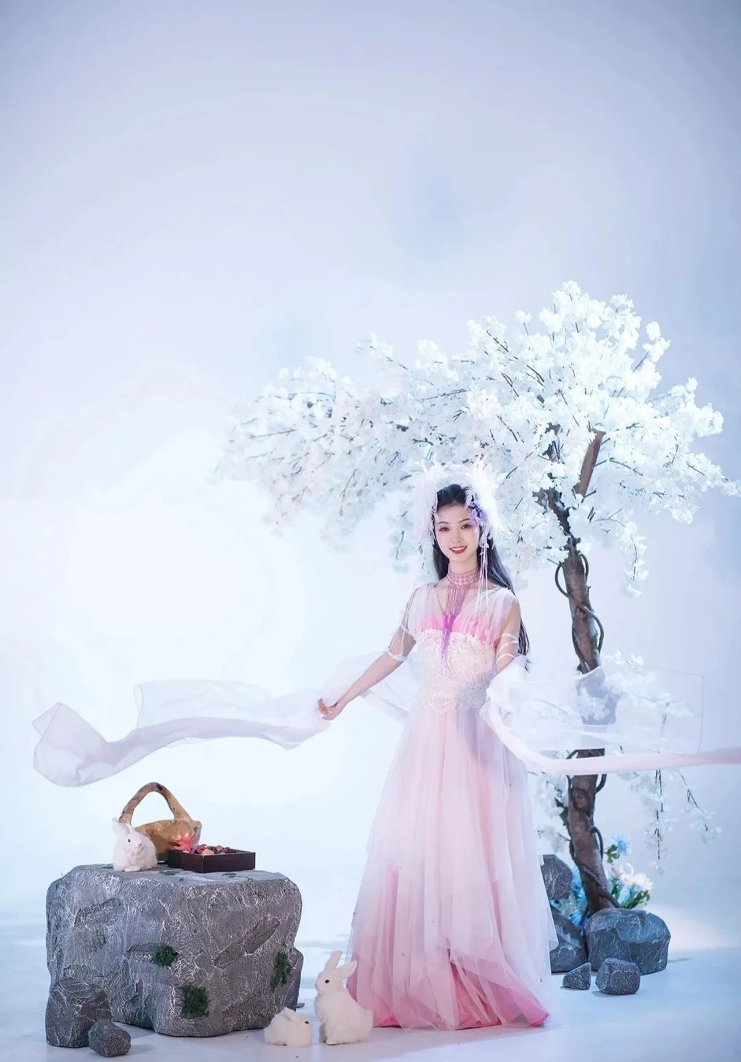 汉服颂 | 莫叹南园花瓣老,相期塞北柳梢青 汉服颂 | 莫叹南园花瓣老,相期塞北柳梢青