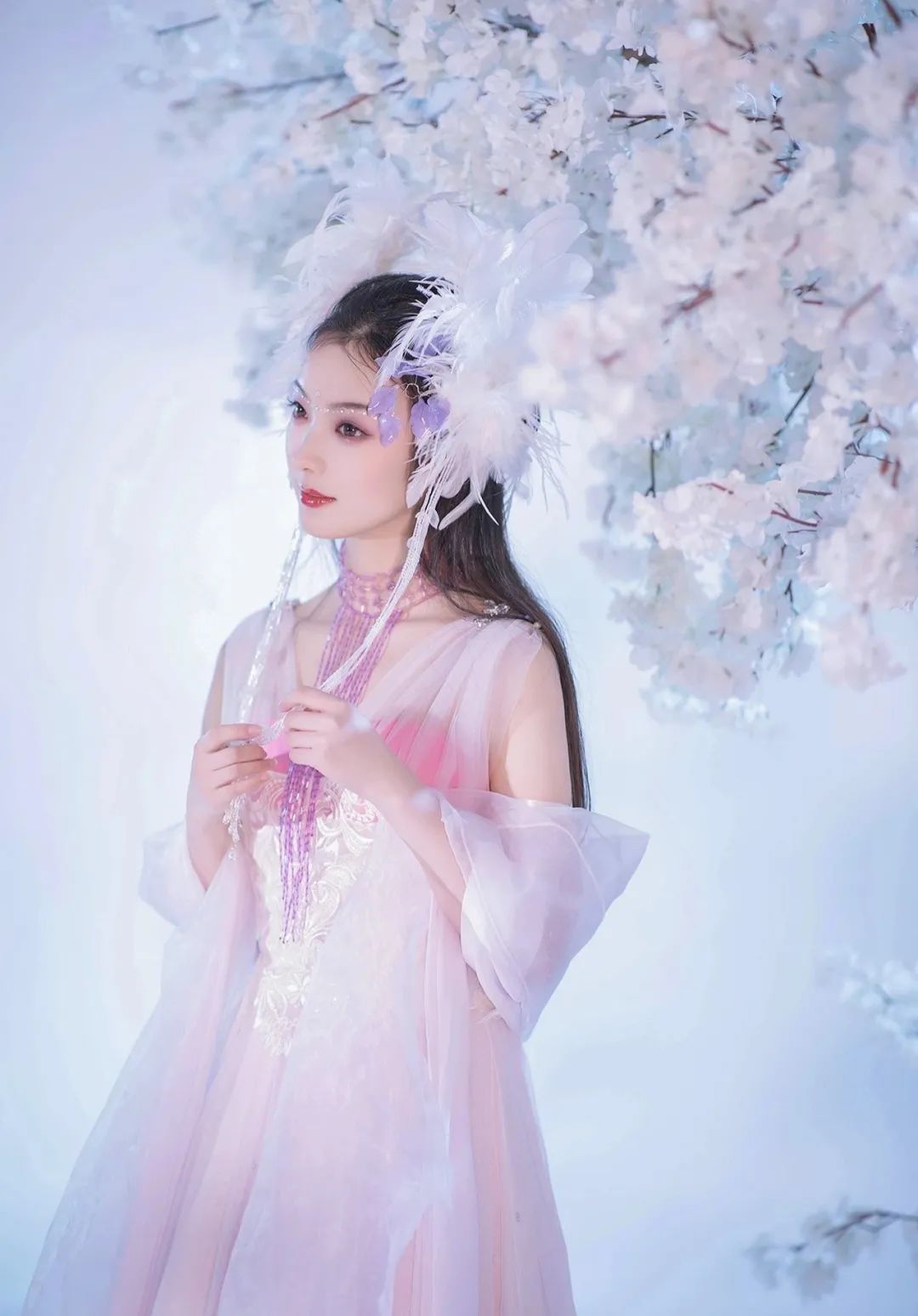 汉服颂 | 莫叹南园花瓣老,相期塞北柳梢青 汉服颂 | 莫叹南园花瓣老,相期塞北柳梢青