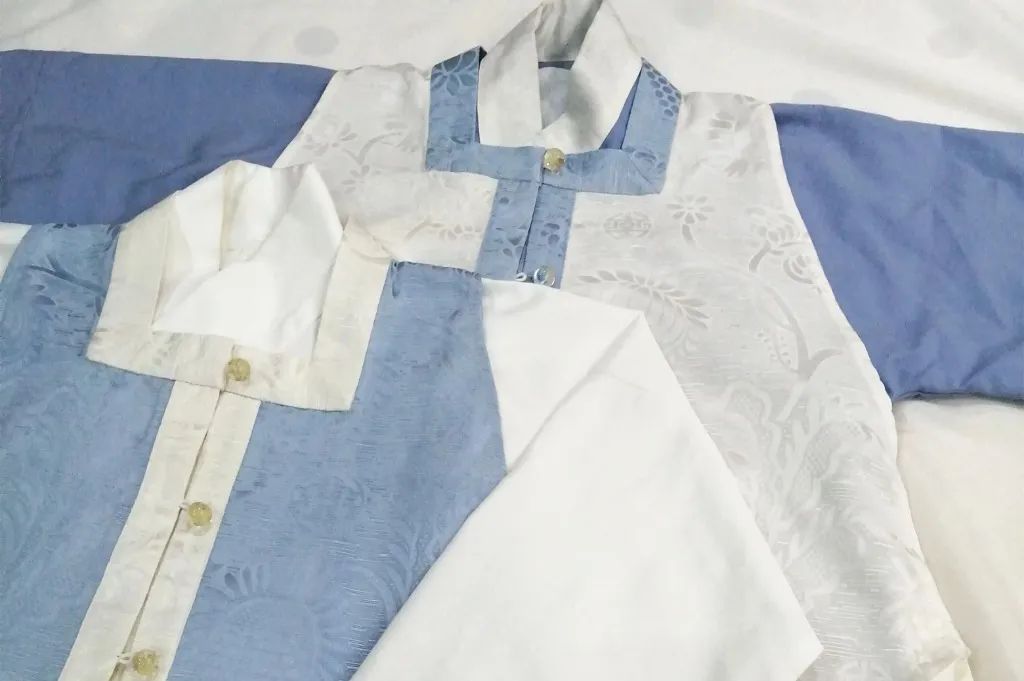 【汉服形制】不同朝代的汉服领型——方领