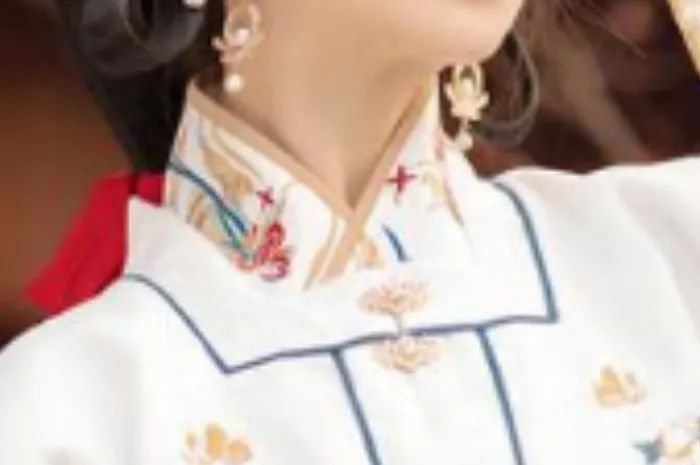 【汉服形制】不同朝代的汉服领型——方领