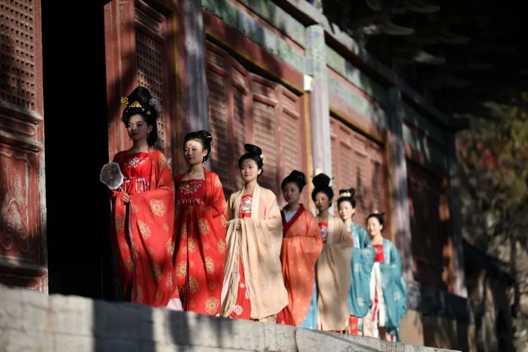榜样社团丨山东女子学院明镜台汉服社团入选 “好网民·在山东”榜样社团优秀故事