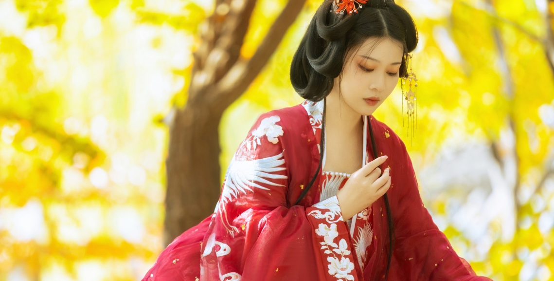 汉服摄影124期｜等不来的秋
