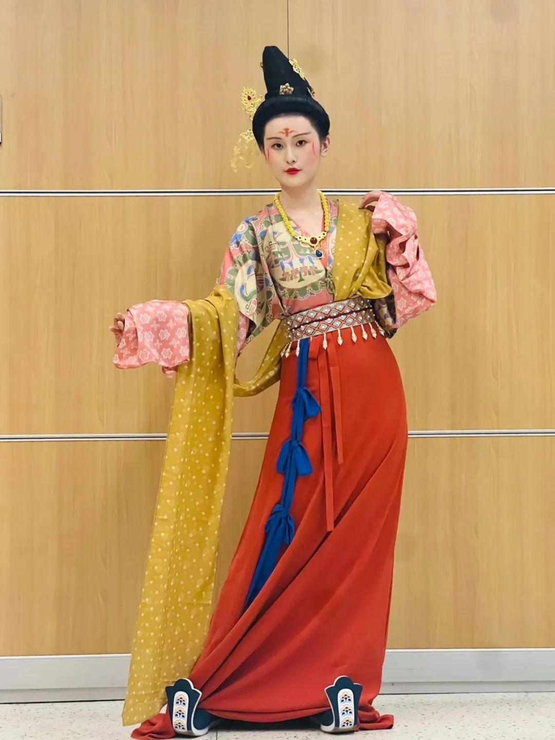 【校友风采】张思林：身着汉服，她向世界展示中国美