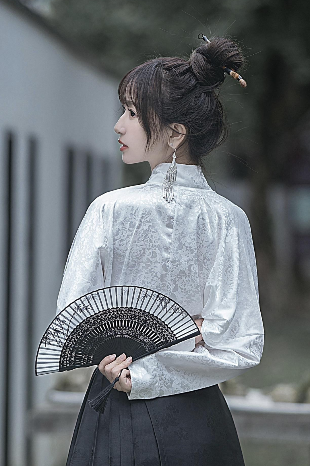 时尚的尽头是传统，东方美还得马面裙！