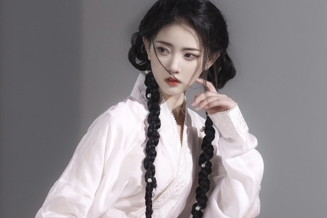 时尚的尽头是传统,东方美还得马面裙!
