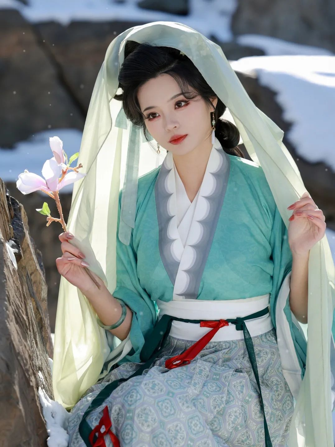 最爱东山晴后雪!在颐和园给博士师妹拍的宋复原人像 最爱东山晴后雪!在颐和园给博士师妹拍的宋复原人像