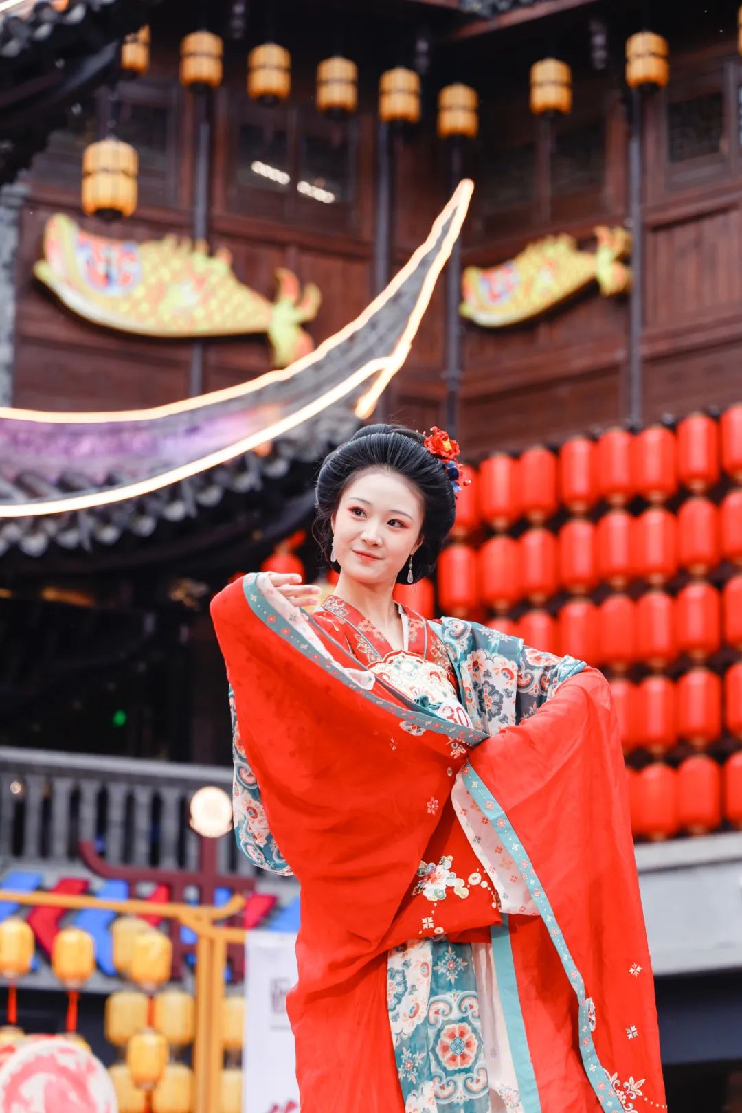 华颂千年· 2024重庆磁器口汉服出行,共赴国风盛事 华颂千年· 2024重庆磁器口汉服出行,共赴国风盛事