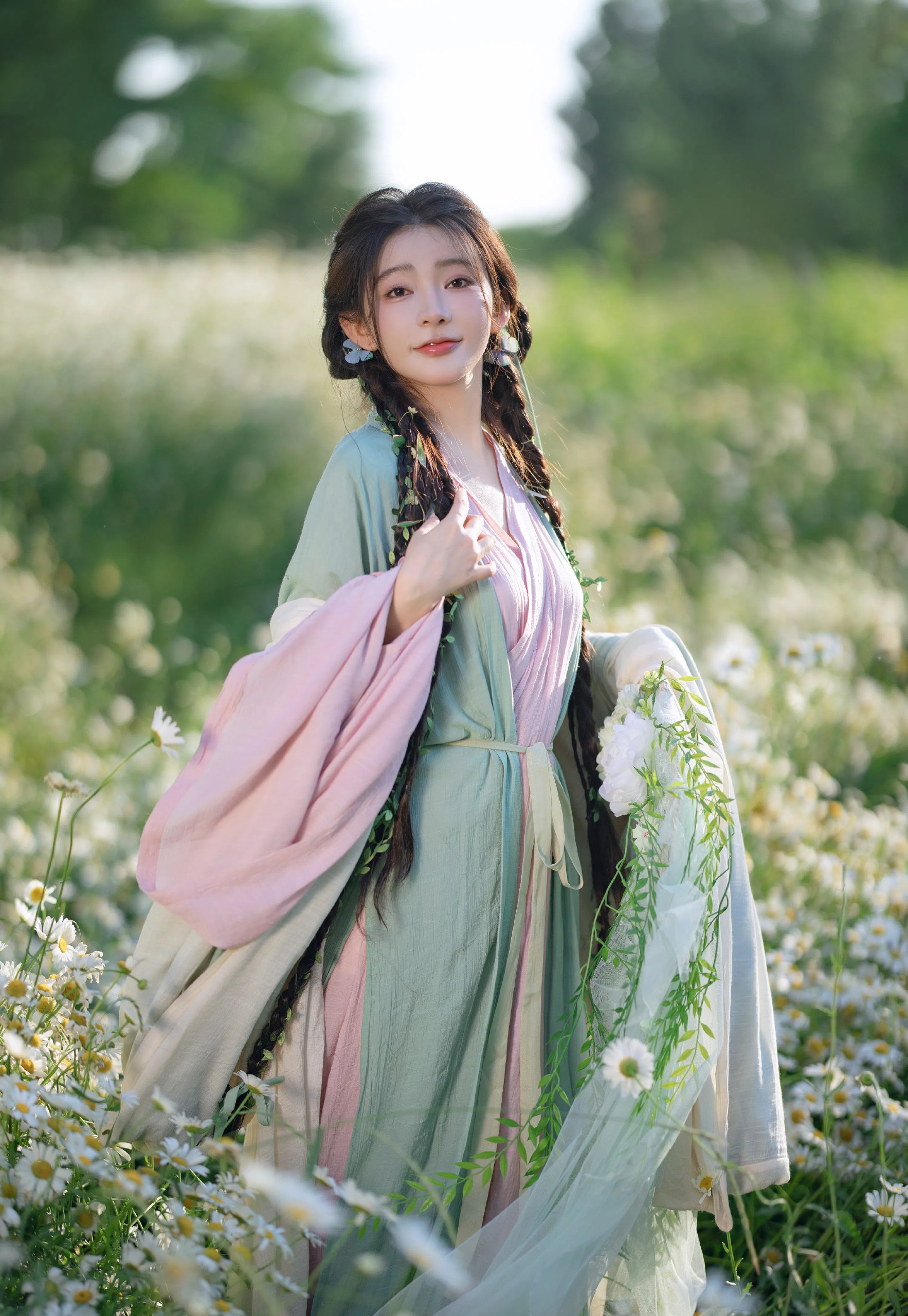 绿衣雏菊仙子