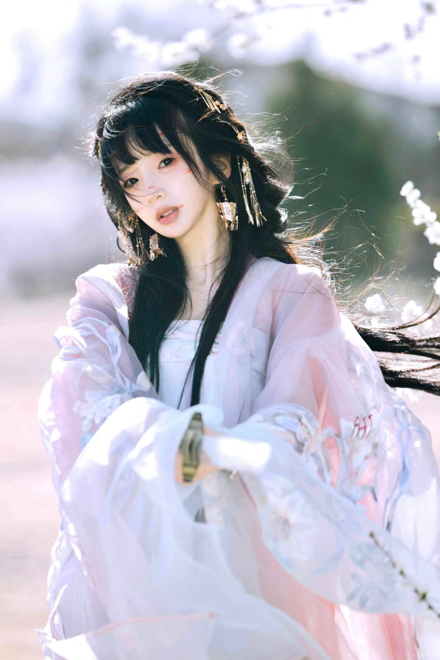 「云裳叠影·浮光」汉服影像诗辑 「云裳叠影·浮光」汉服影像诗辑