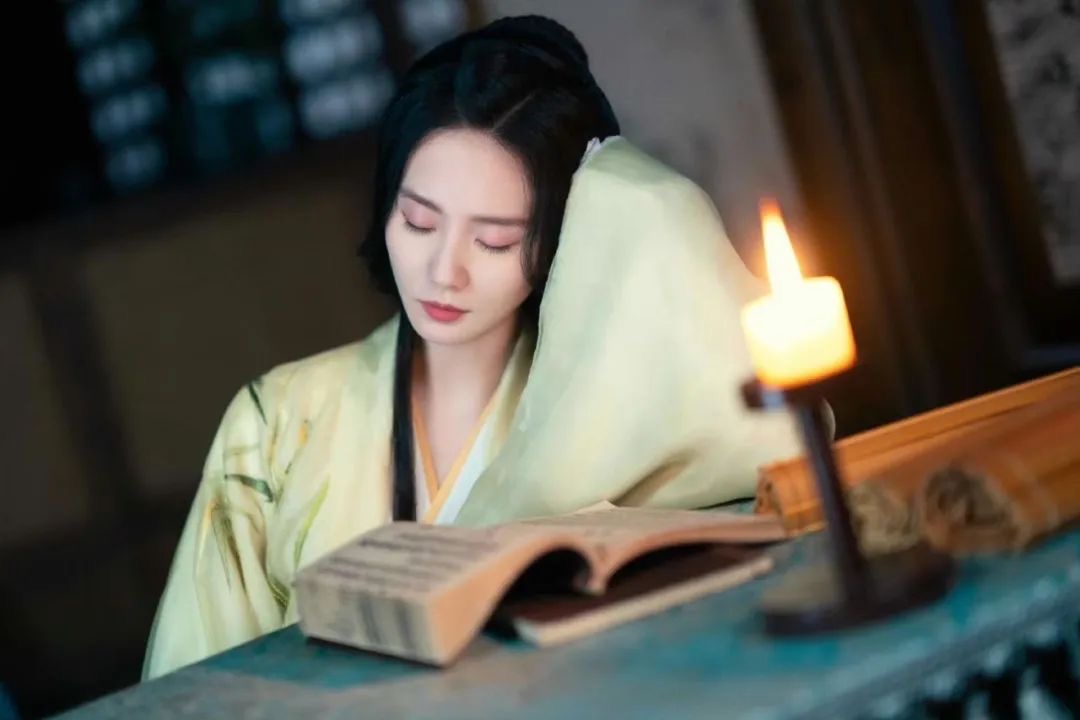 当汉服沦为"出片工具"：一场关于文化传承的集体反思