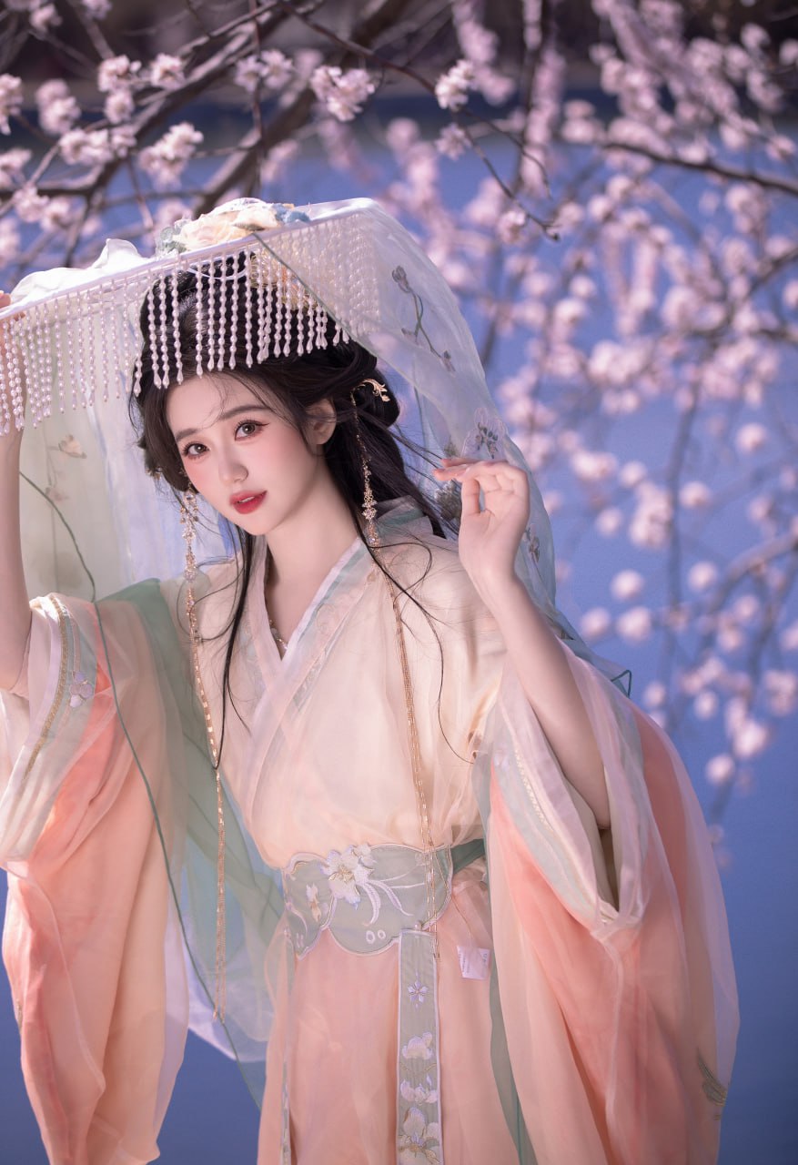 花间游丝