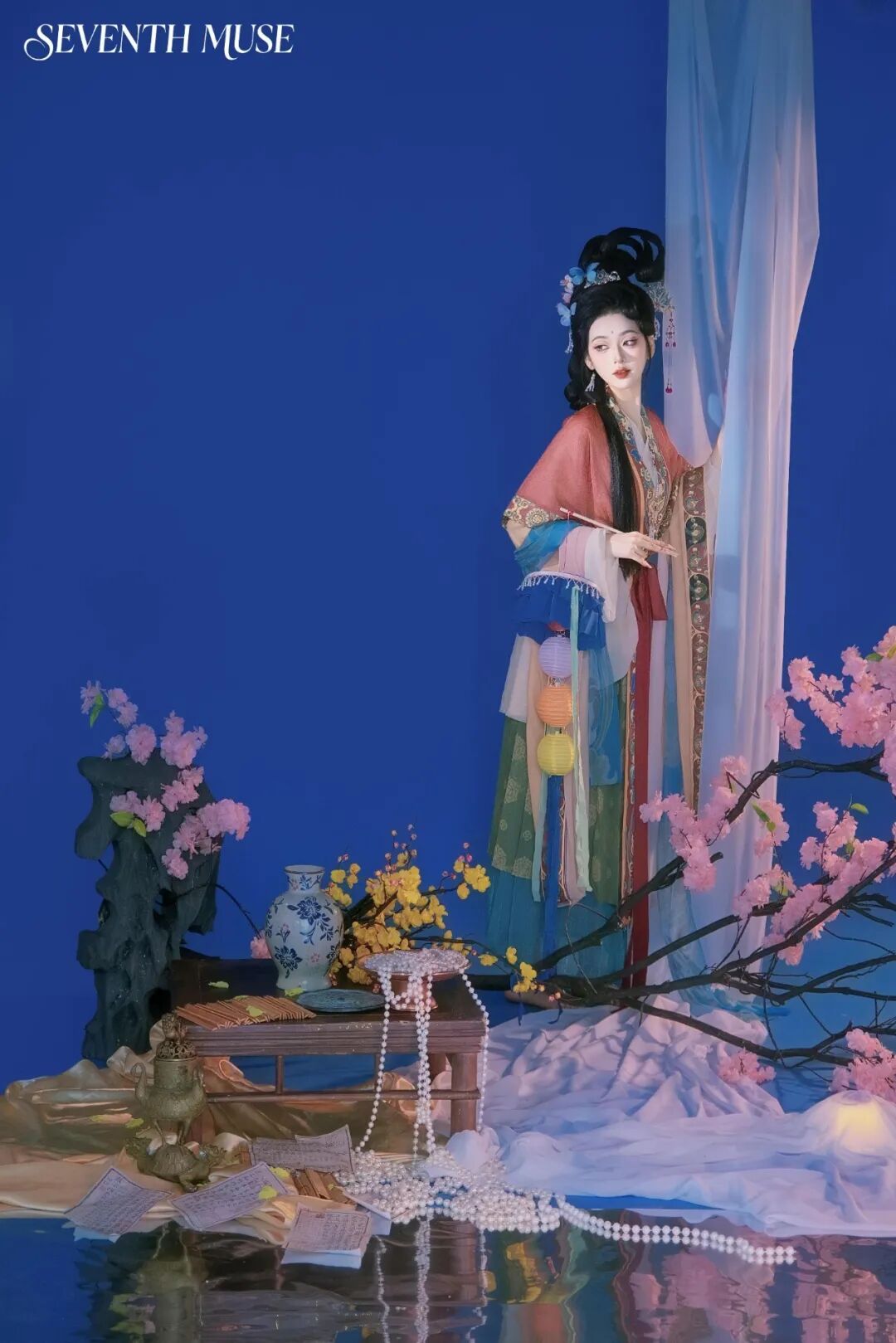 汉服拍照9个古风姿势,温柔松弛又有氛围感 汉服拍照9个古风姿势,温柔松弛又有氛围感