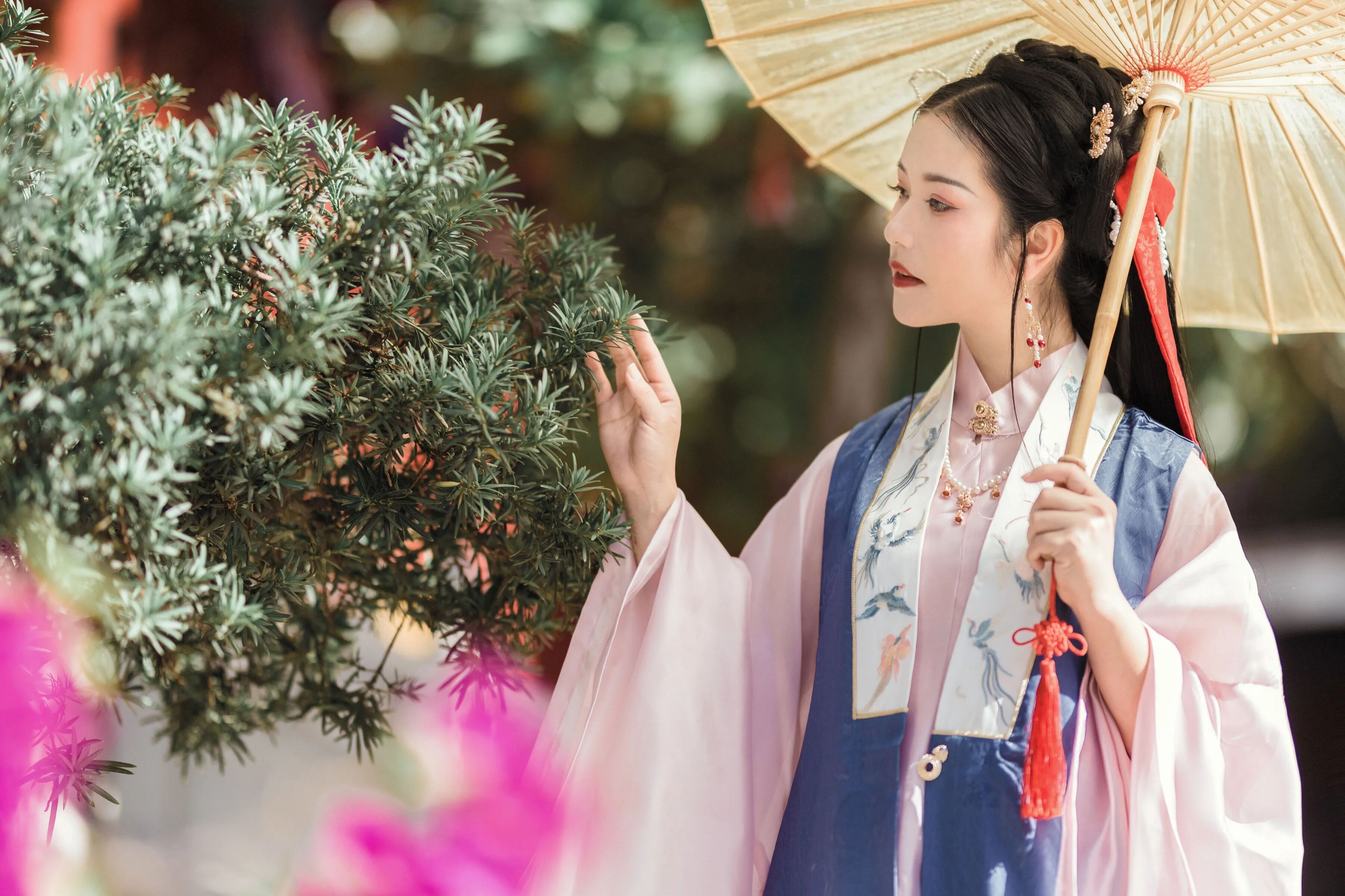 色彩搭配，温婉统一