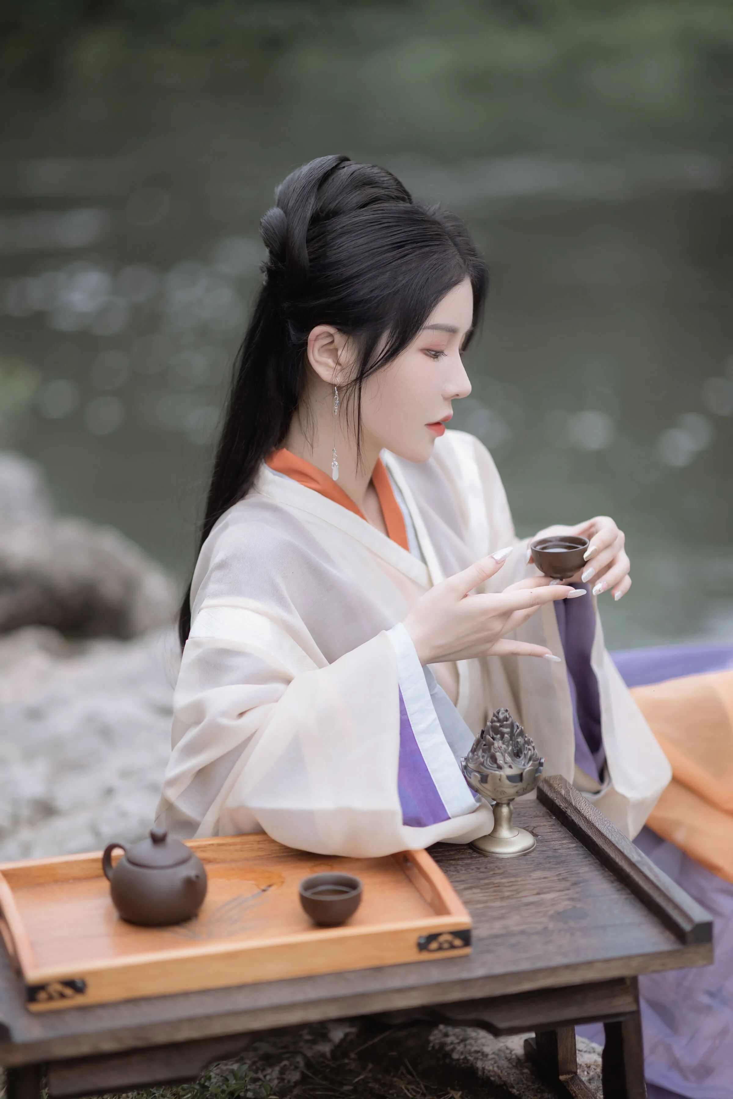 侧后方茶席望溪