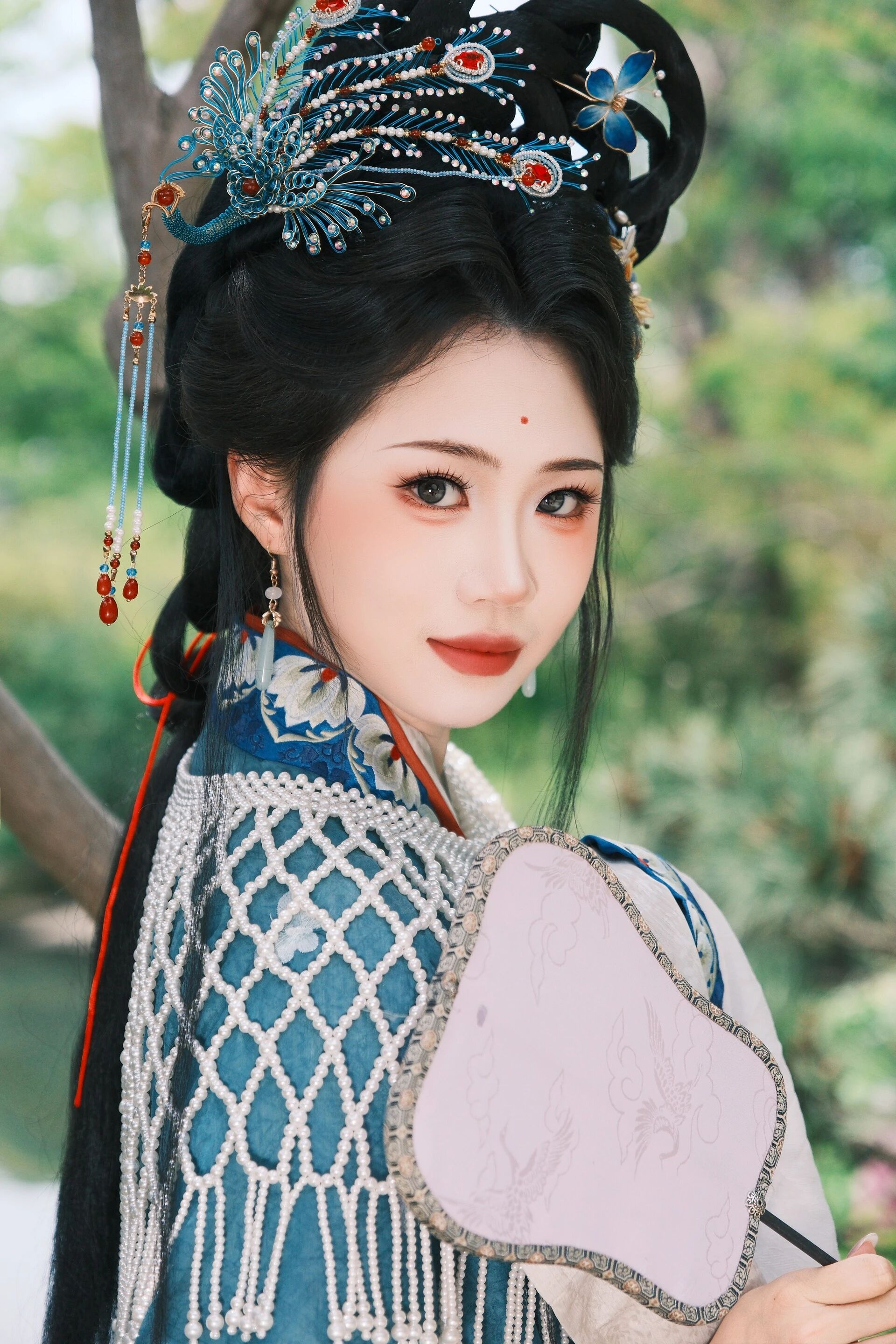 【汉服写真】宋韵神仙复原约拍:感我此言良久立,衣袂如见旧时人