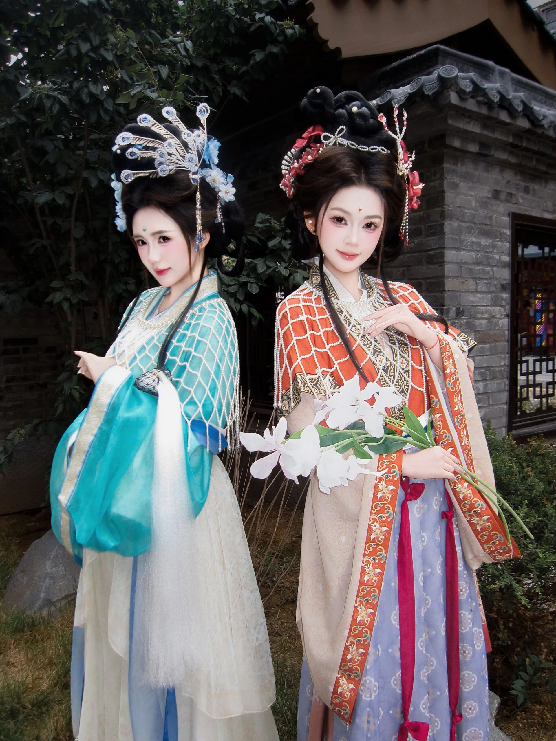 【汉服写真】双姝沐禧:高定小神仙同游,一袭罗衣并立春风里