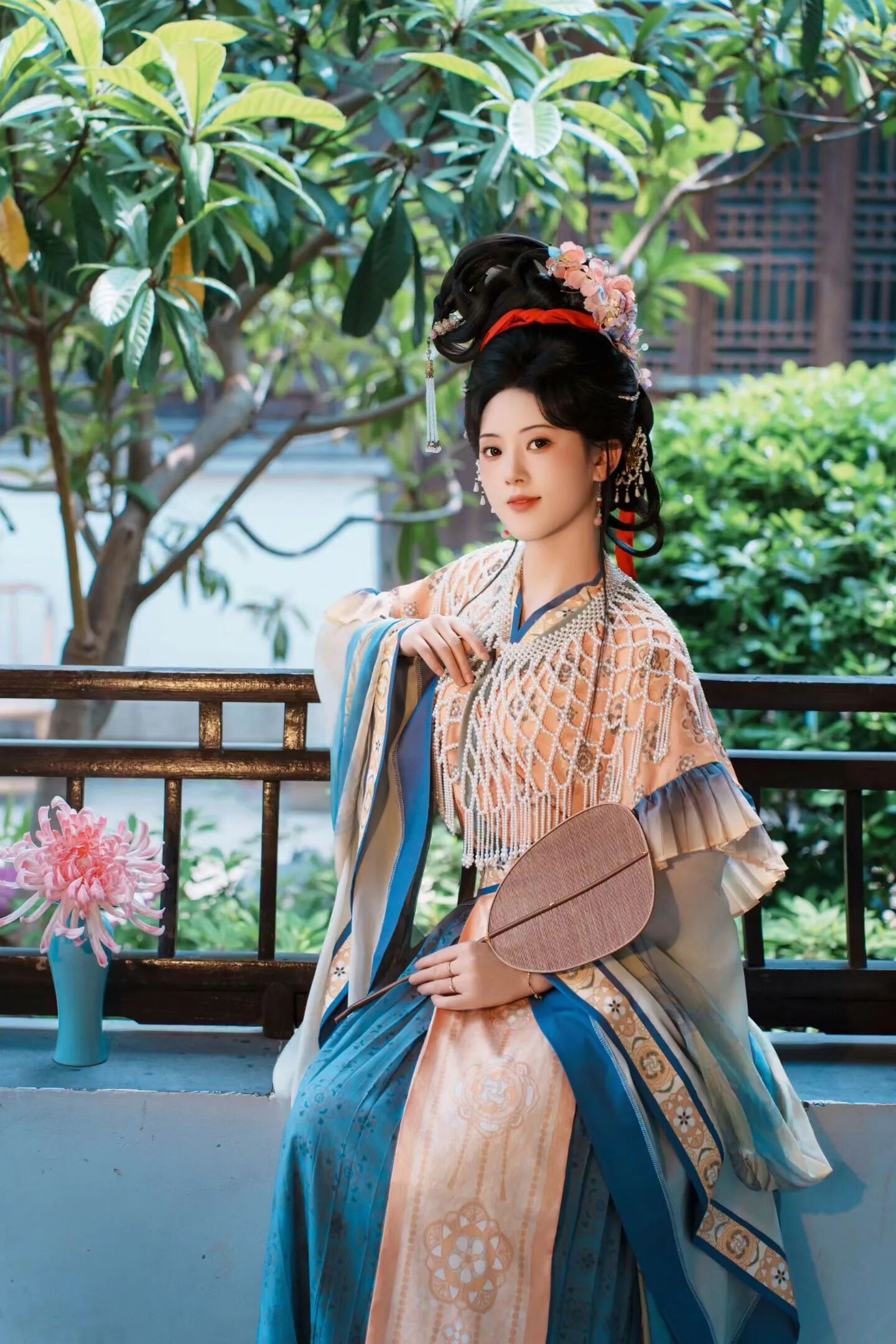 【汉服写真】苏行纪:园林深处衣袂轻扬,一程烟雨落满江南