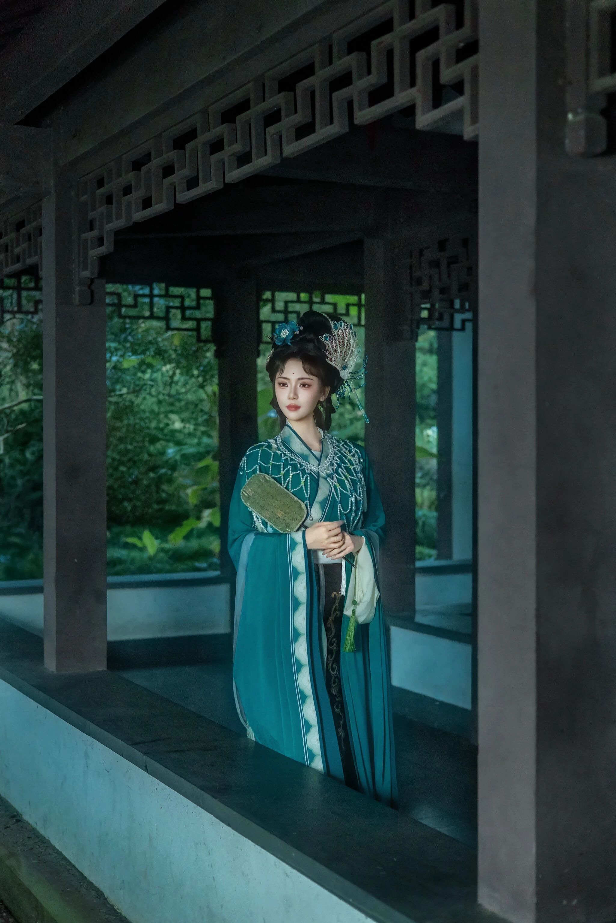 【汉服写真】宋仕女 · 轻复原 3