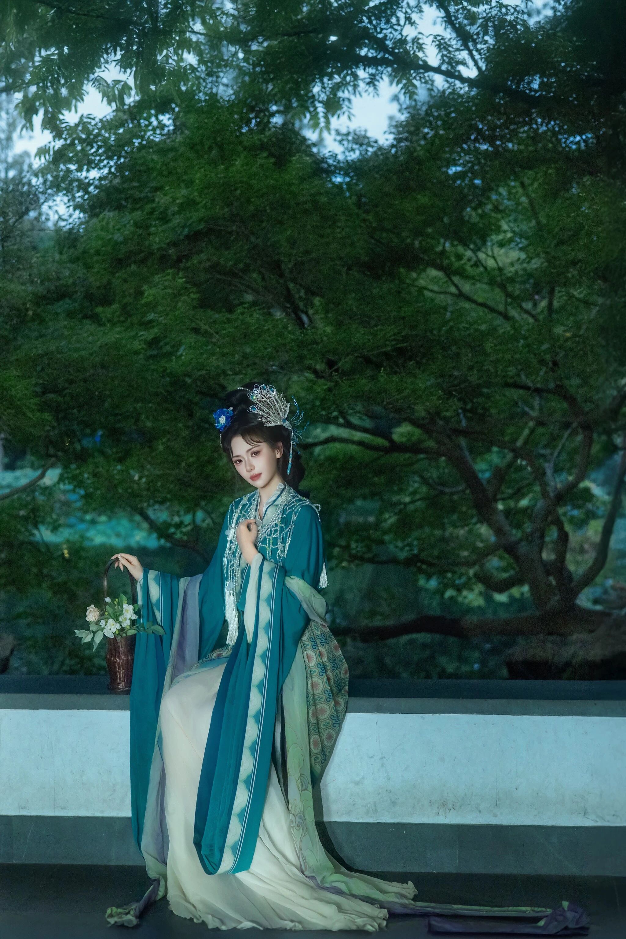 【汉服写真】宋仕女 · 轻复原 9