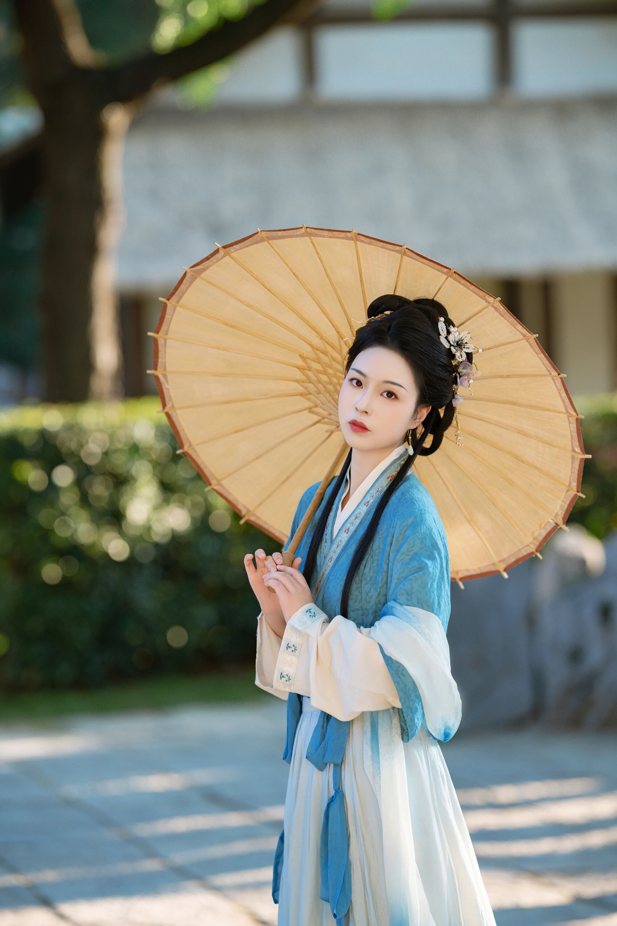 【汉服写真】“一朝入金陵,满眼是江南”