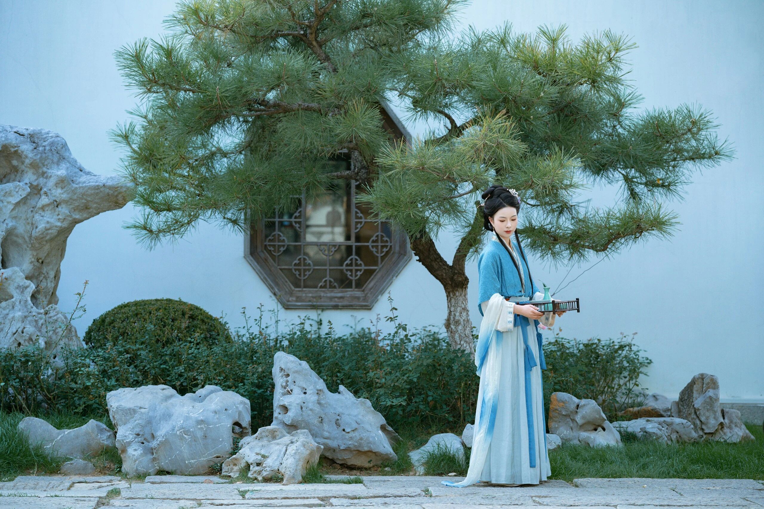 【汉服写真】“一朝入金陵,满眼是江南”