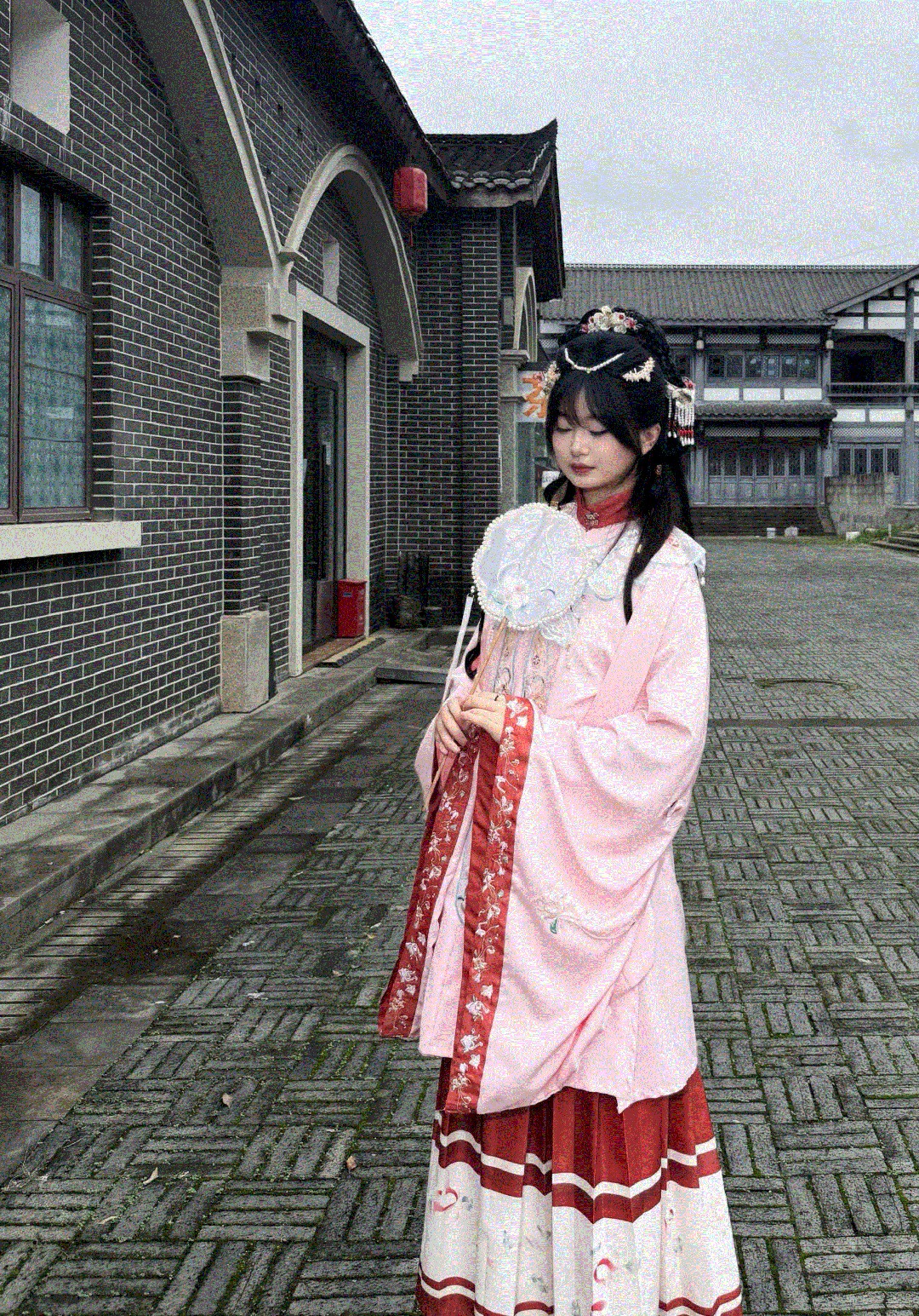 2026蓬安汉服秀故城实景 曲裾与褙子,诉说千年审美
