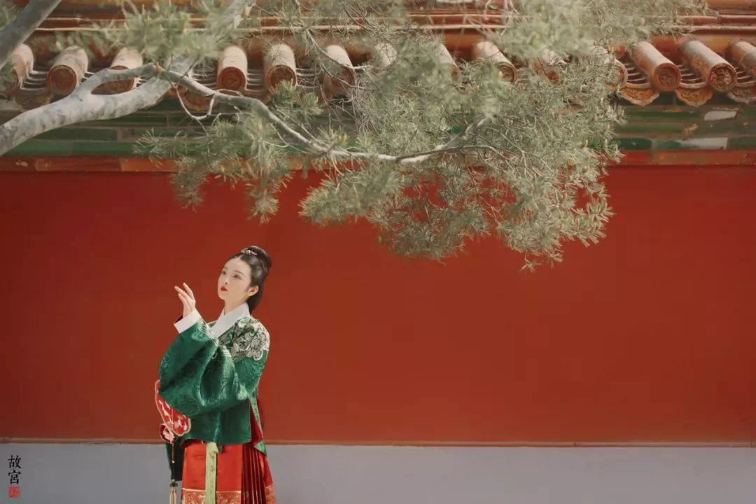 中国美｜华美汉服与紫禁城演绎东方之韵
