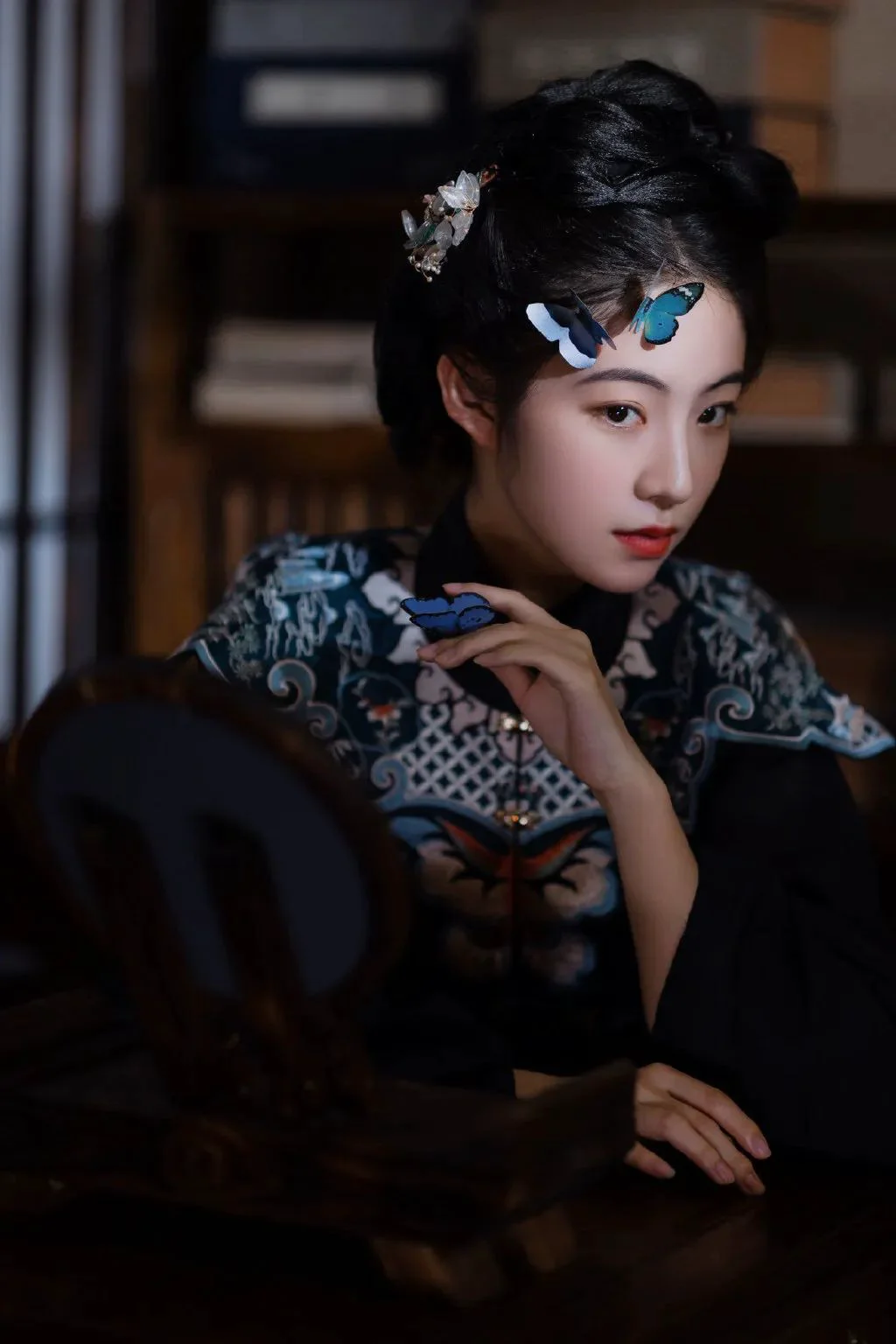 蝴蝶夫人 幽静轻盈的梦｜汉服摄影